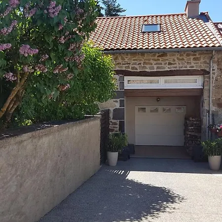 Proche Chaine Des Puys, Sdb Privee, Kitchenette בית אירוח Saint-Genès-Champanelle